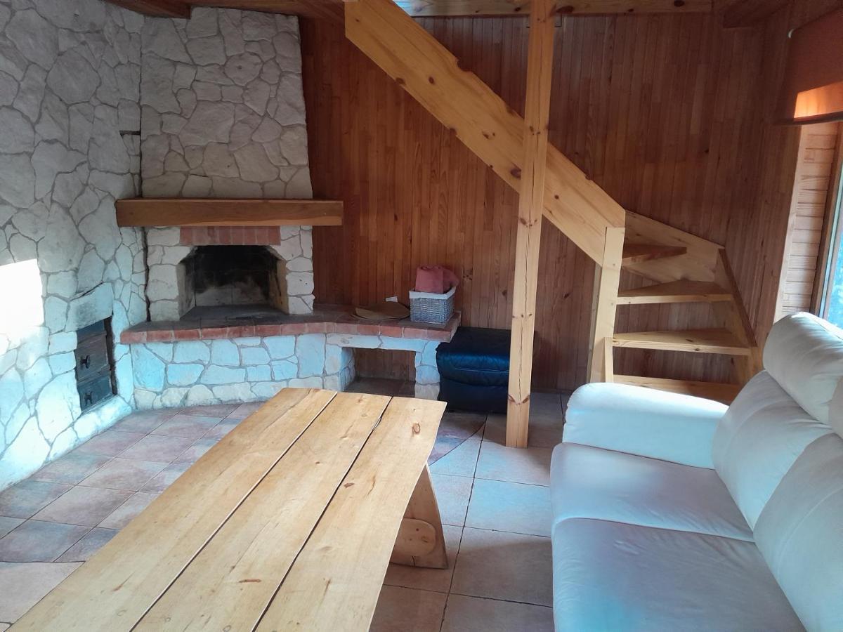 Guest House Vilcini Bernāti Exteriör bild